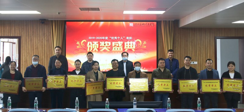 懷化吉光琴行有限公司,懷化吉光琴行,懷化鋼琴，懷化琴行，懷化雅馬哈鋼琴